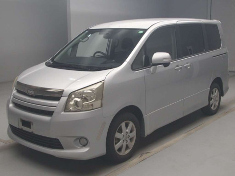 2009 Toyota Noah ZRR75W[0]