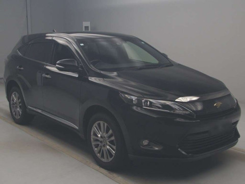 2017 Toyota Harrier ZSU60W[2]