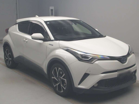 2018 Toyota C-HR ZYX10[2]