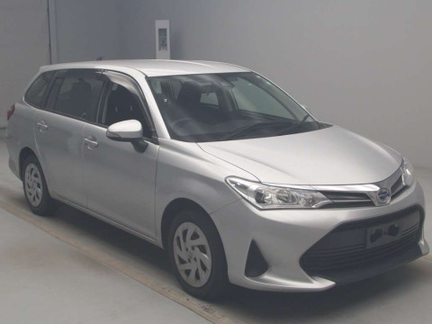 2022 Toyota Corolla Fielder NKE165G[2]