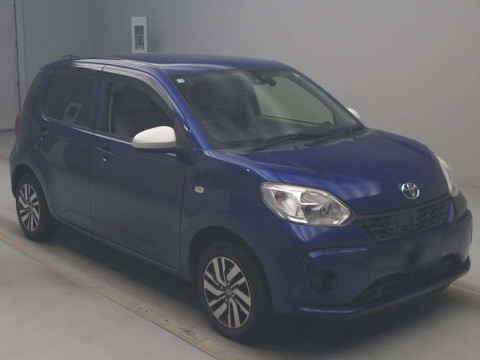 2016 Toyota Passo M700A[2]