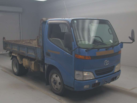 2000 Toyota Dyna Truck XZU321D[2]