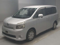 2008 Toyota Voxy