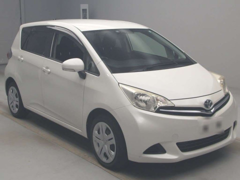 2012 Toyota Ractis NSP120[2]