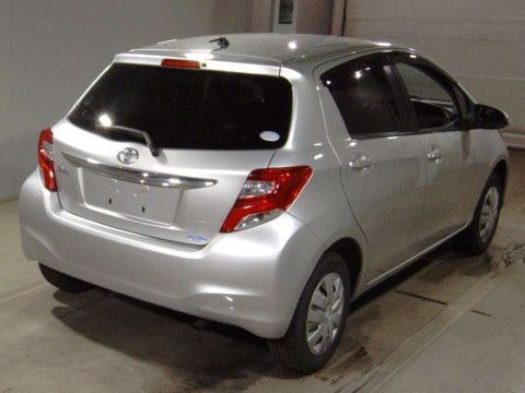 2016 Toyota Vitz NSP135[1]