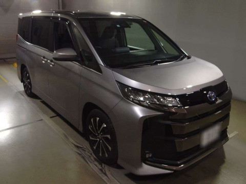 2022 Toyota Noah ZWR90W[2]