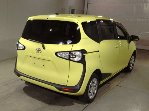 2015 Toyota Sienta NCP175G[1]