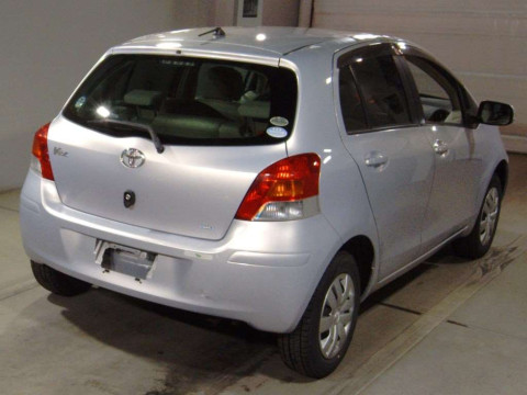 2010 Toyota Vitz NCP95[1]