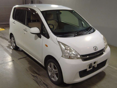 2012 Daihatsu Move LA110S[2]