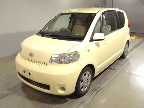 2005 Toyota Porte NNP10[0]