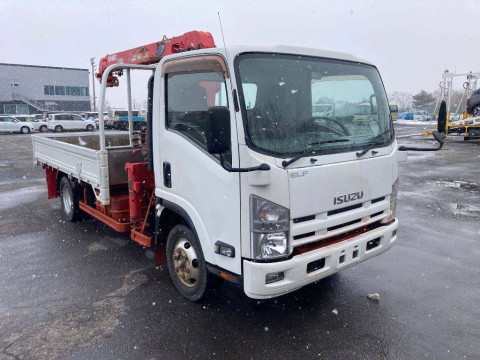 2011 Isuzu Elf Truck NPS85AR[2]