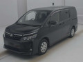 2015 Toyota Voxy