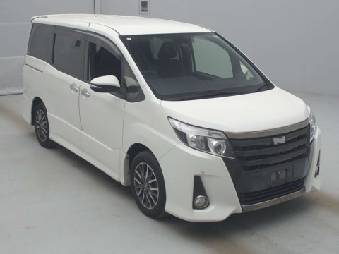 2017 Toyota Noah ZRR80W[2]