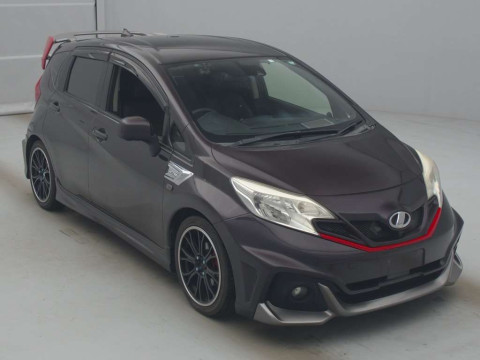 2014 Nissan Note E12[2]