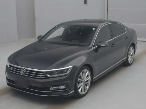 2019 Volkswagen Passat 3CCHH[0]