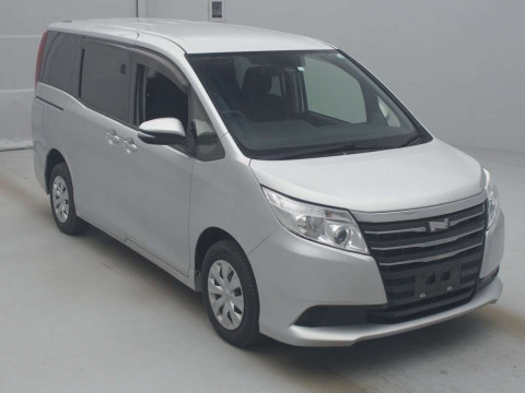 2016 Toyota Noah ZRR85G[2]