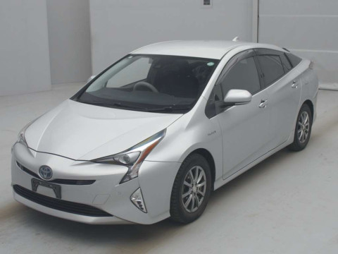 2016 Toyota Prius ZVW55[0]