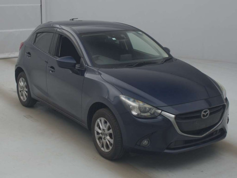 2015 Mazda Demio DJ3AS[2]