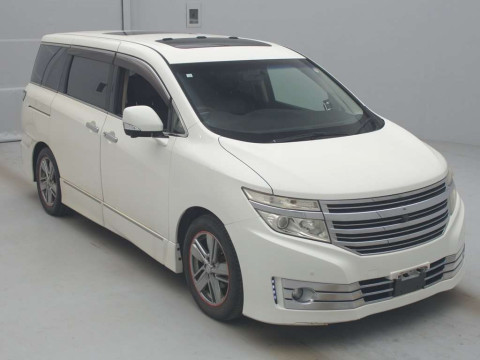 2010 Nissan Elgrand PNE52[2]