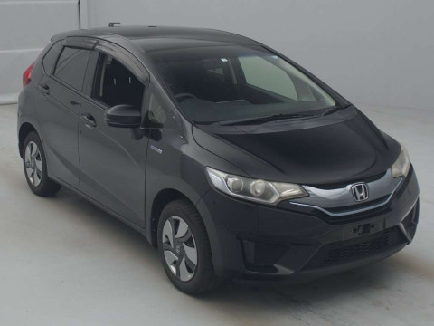 2014 Honda Fit Hybrid GP6[2]