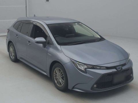 2019 Toyota Corolla Touring Wagon ZWE214W[2]