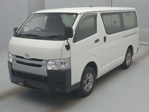 2017 Toyota Regiusace Van KDH206V[0]