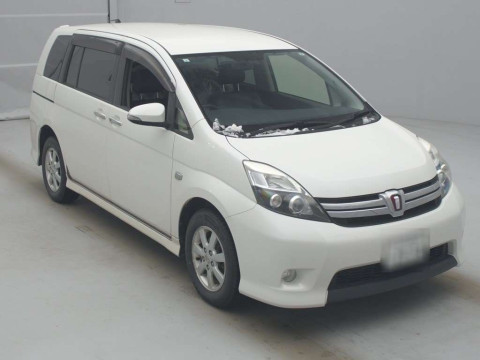 2015 Toyota Isis ZGM15W[2]