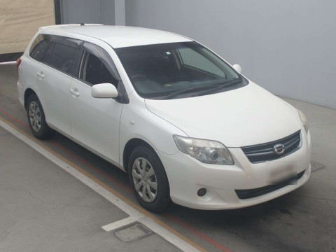 2010 Toyota Corolla Fielder NZE141G[2]