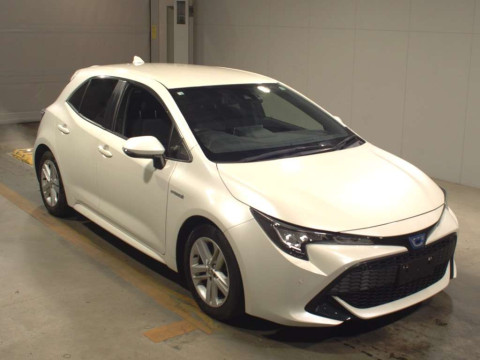 2018 Toyota Corolla Sports ZWE211H[2]