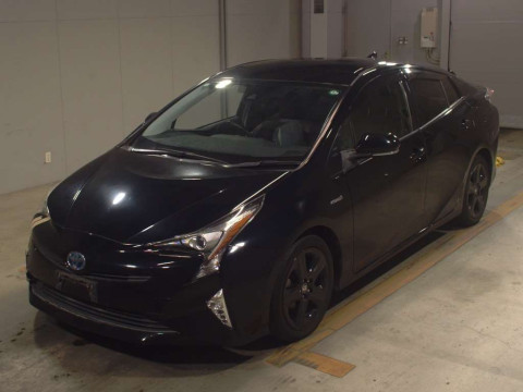 2016 Toyota Prius ZVW50[0]