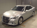 2013 Toyota Crown Hybrid