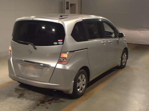 2012 Honda Freed GB3[1]