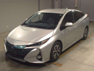 2017 Toyota Prius PHV