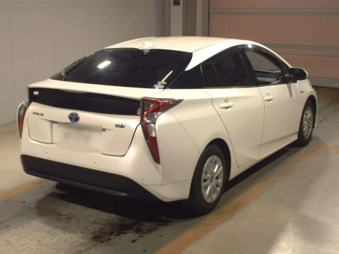 2018 Toyota Prius ZVW50[1]