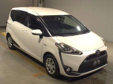 2016 Toyota Sienta NHP170G[2]