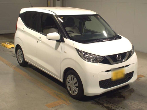 2019 Nissan DAYZ B43W[2]