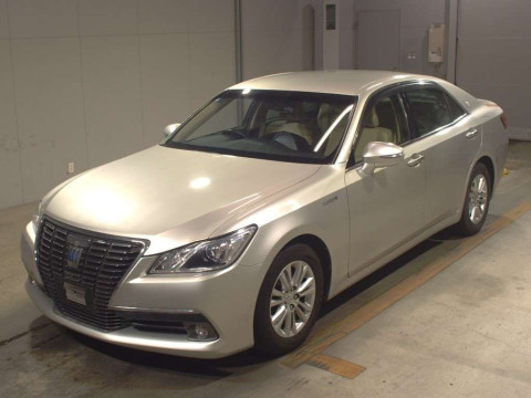 2013 Toyota Crown Hybrid AWS210[0]