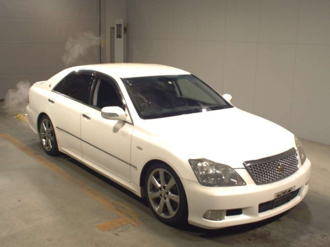 2006 Toyota Crown GRS184[2]