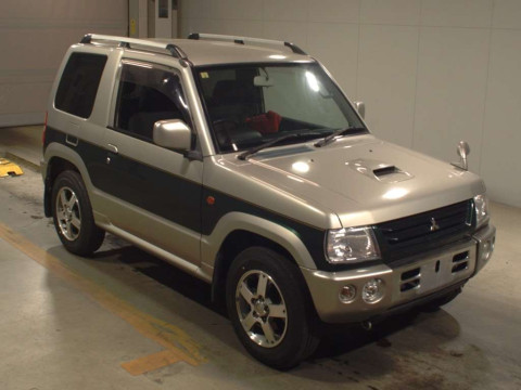 2002 Mitsubishi Pajero Mini H58A[2]