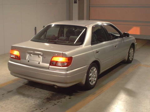 2001 Toyota Carina AT211[1]