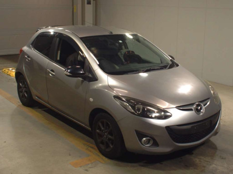 2014 Mazda Demio DEJFS[2]