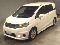 2010 Honda Freed Spike