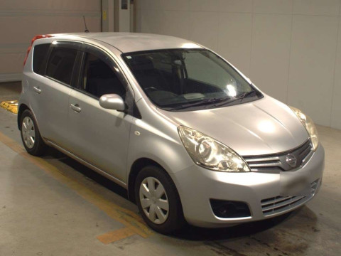 2011 Nissan Note E11[2]