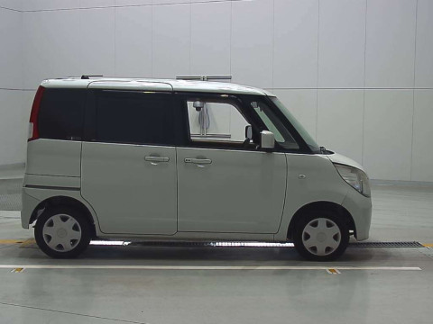 2010 Suzuki Palette MK21S[2]