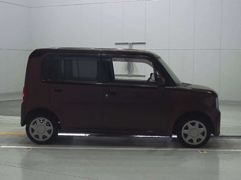 2014 Daihatsu Move Conte L575S[2]