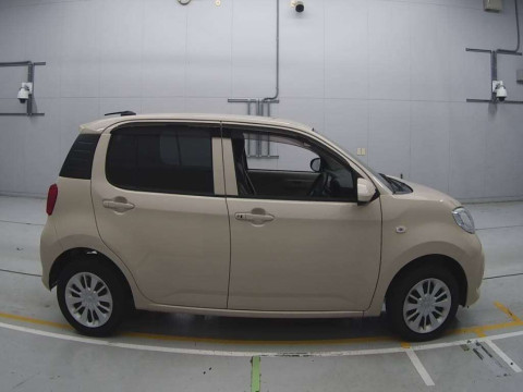 2016 Toyota Passo M700A[2]