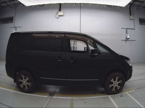 2012 Mitsubishi Delica D5 CV5W[2]