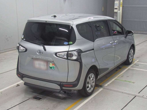 2018 Toyota Sienta NSP172G[1]