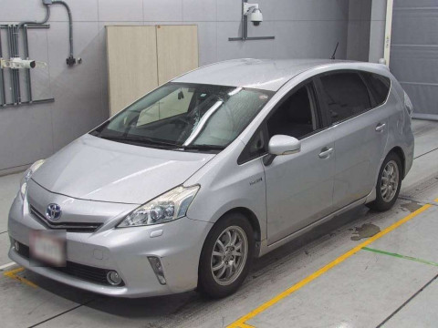 2012 Toyota Prius alpha ZVW41W[0]