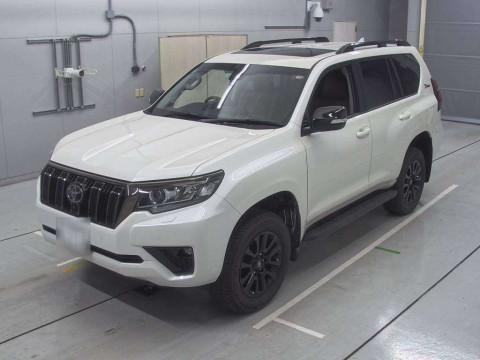 2022 Toyota Land Cruiser Prado TRJ150W[0]